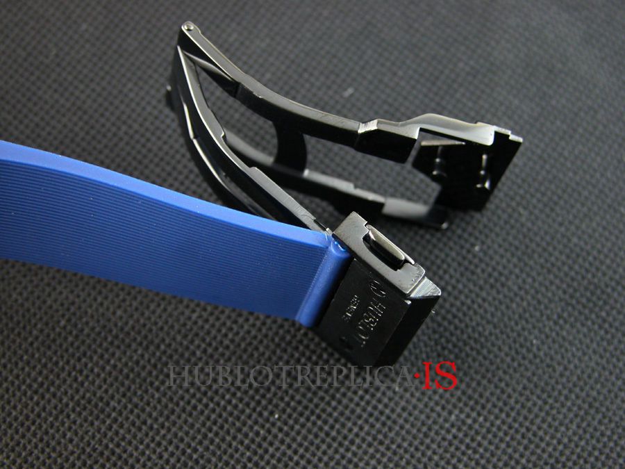 Hublot 301.CI.1190.GR.ABB09 Blue Rubber Strap - Image 6