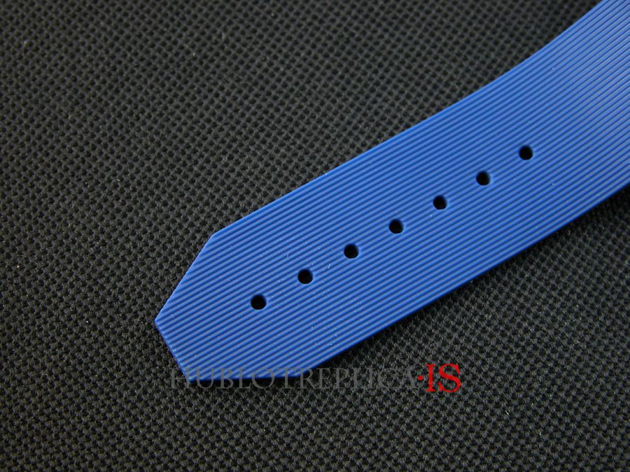Hublot 301.CI.1190.GR.ABB09 Blue Rubber Strap - Image 7