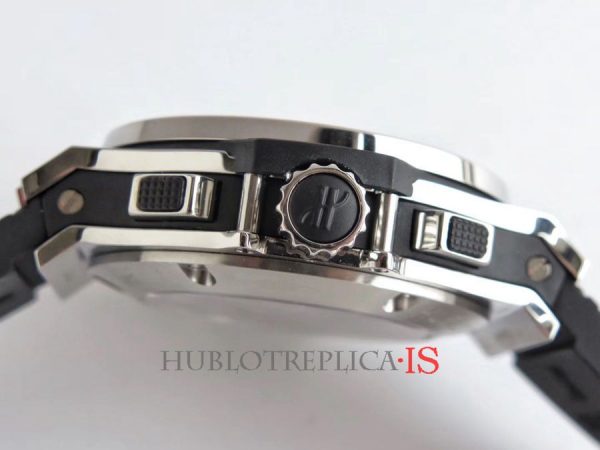 Hublot 301.CI.1770.RX Black Rubber Lattice Strap - Image 6