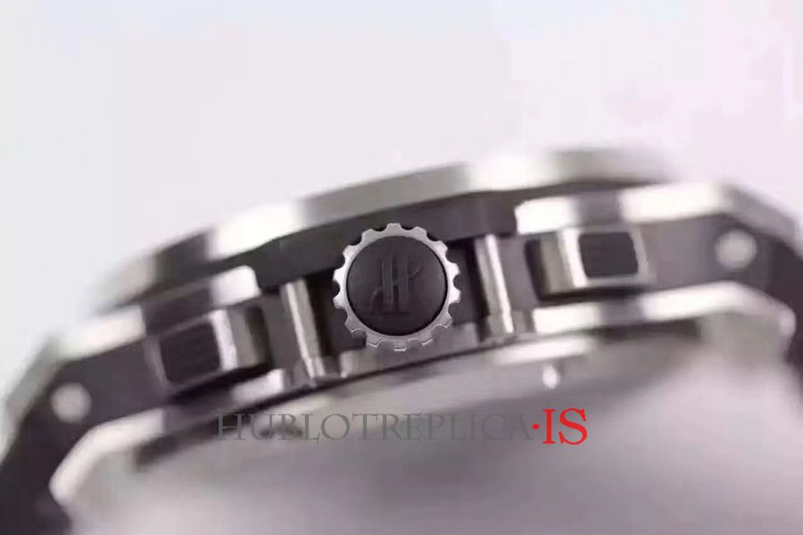 Hublot 301.SX.1170.RX Black Rubber Strap - Image 7