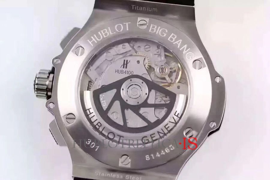 Hublot 301.SX.1170.RX Black Rubber Strap - Image 9
