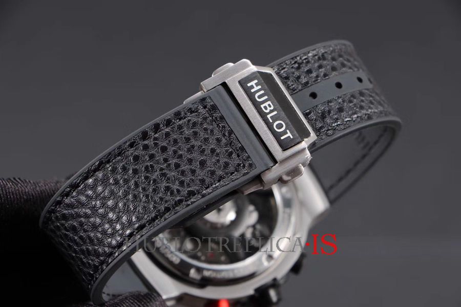 Hublot 526.NX.0124.VR Black And White Dial - Image 8