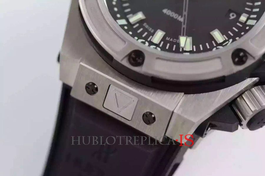 Hublot 4000M Black Rubber Strap Black Dial - Image 4
