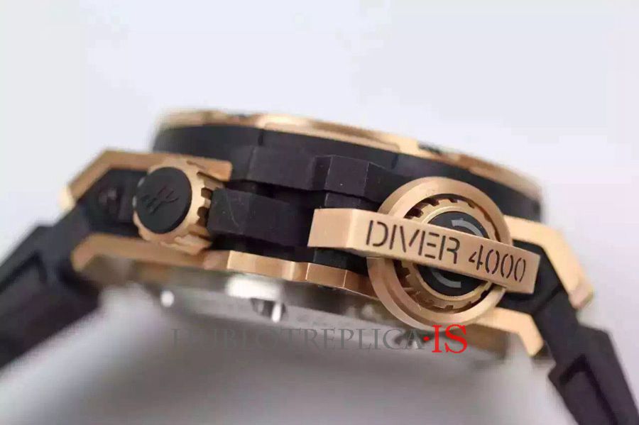Hublot 4000M Black Face Gold Bar Nail Scale Dial - Image 5