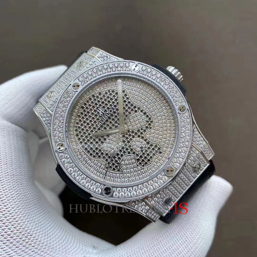 Hublot Gypsophila Full Diamond Skull Pattern Dial - Image 2