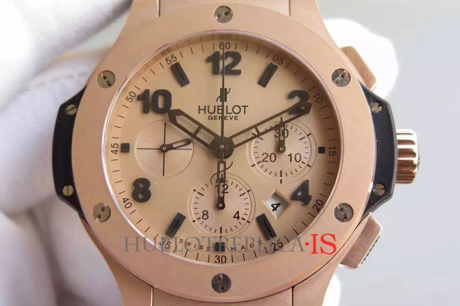 Hublot Rose Gold Face Black Nail Scale Dial - Image 4