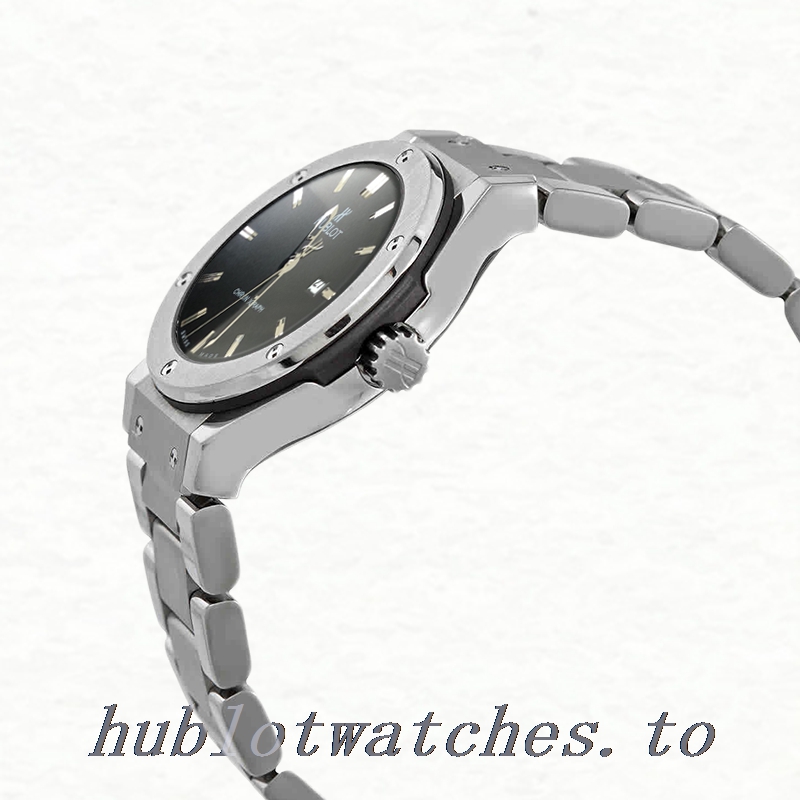 Hublot Classic Fusion Men's 43mm 581.NX.1170.NX Automatic - Image 3
