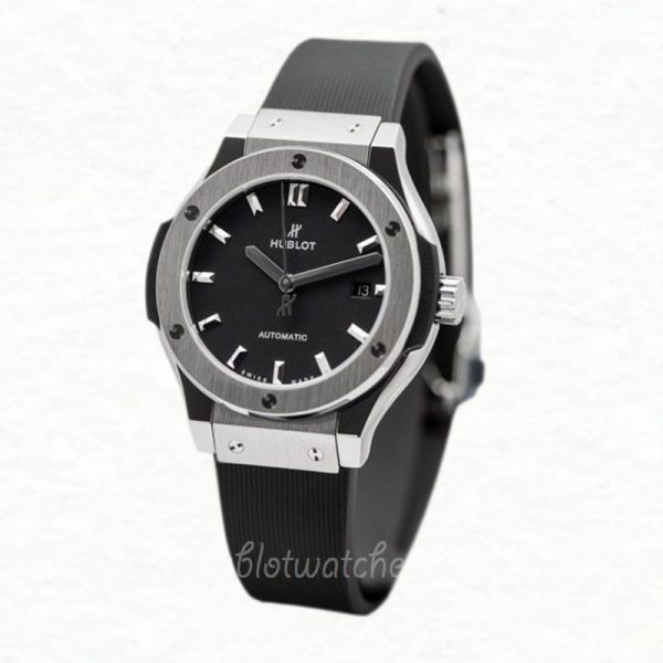 Hublot Classic Fusion 582.NX.1170.RX Ladies 33mm Automatic - Image 3