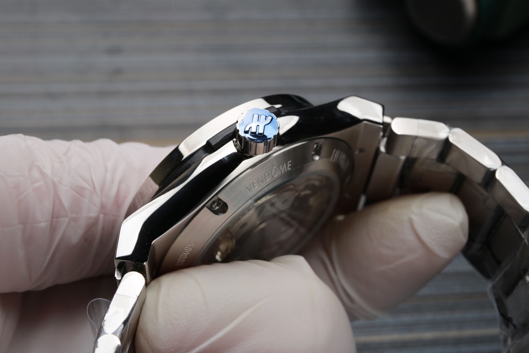 Hublot Big Bang 45mm Men Diamond Dial Silver-tone Bracelet - Image 3